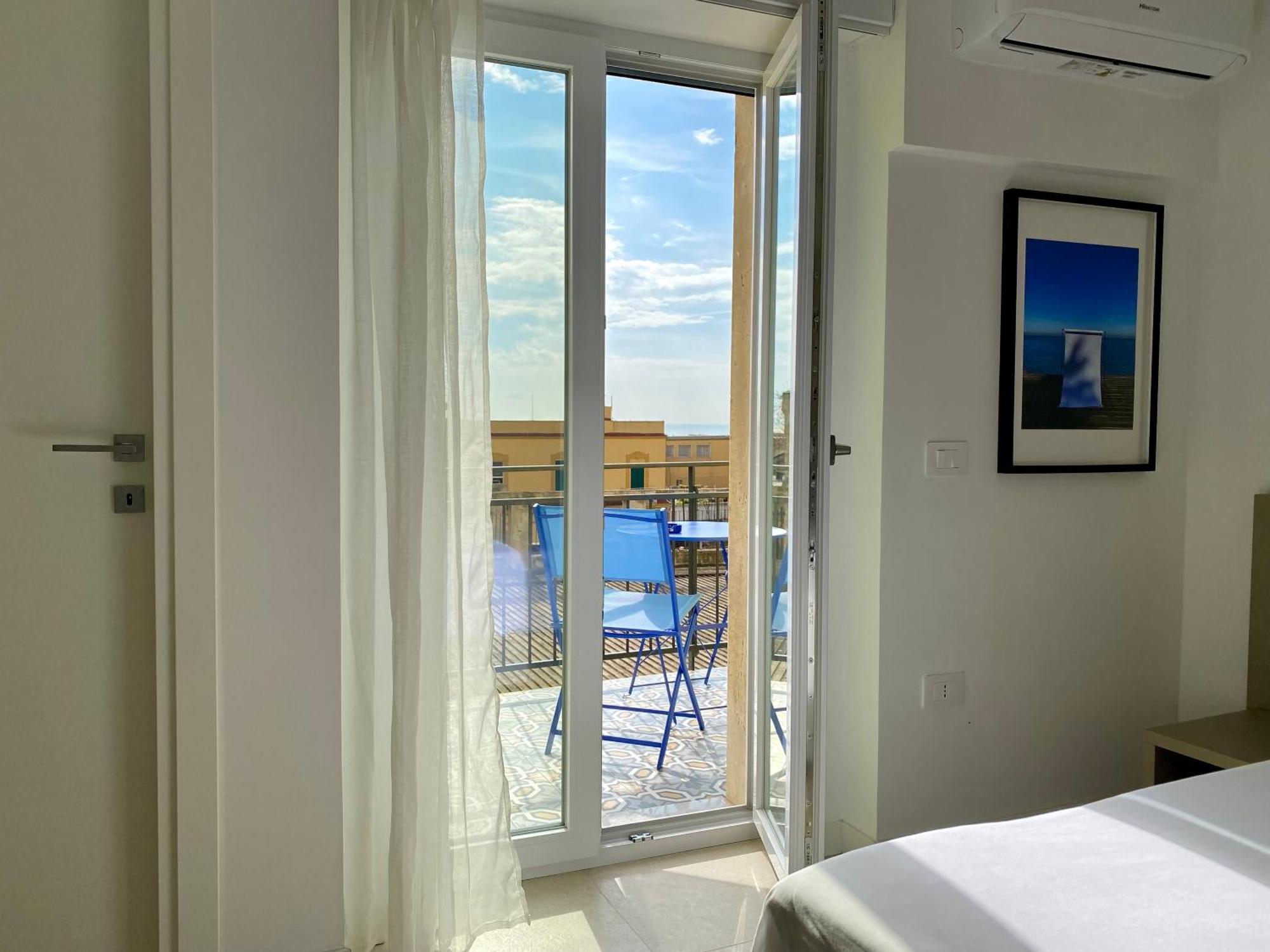Palazzo Santa Maria Bed and Breakfast Napels Buitenkant foto